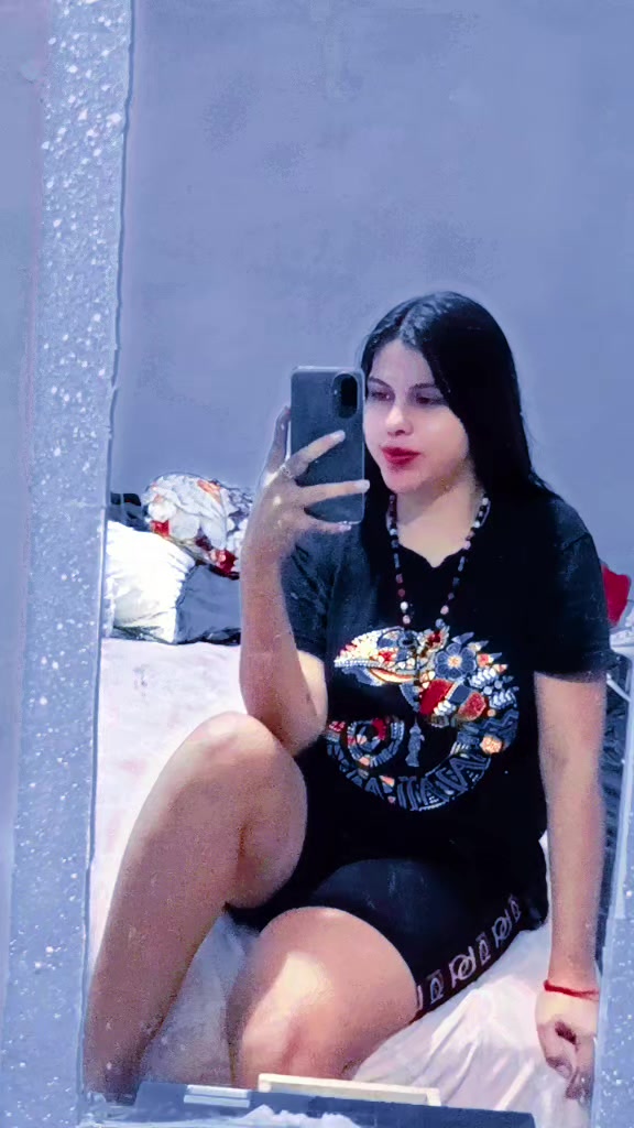 @Karen Arista👠🤠
