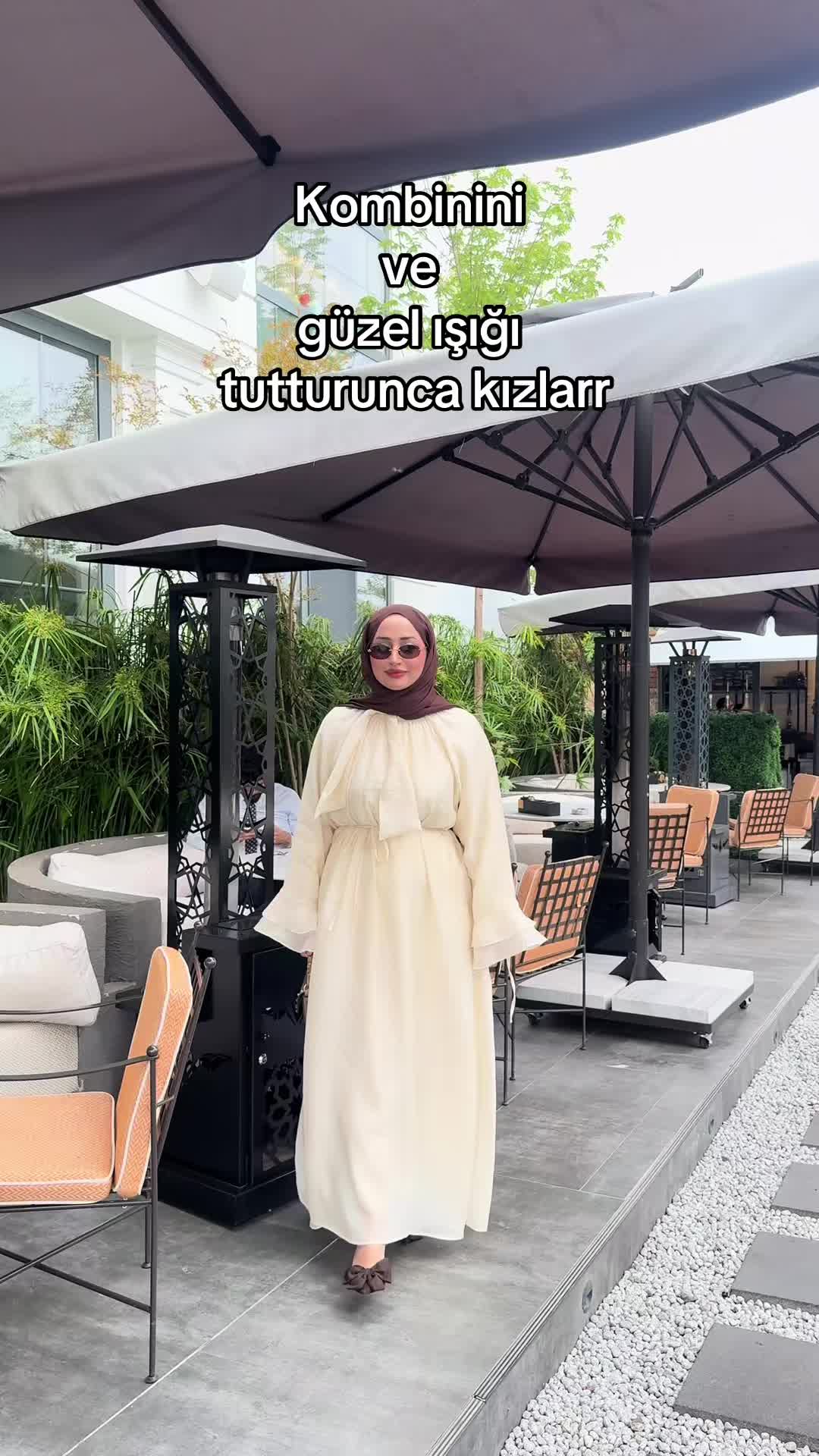 @Cansu