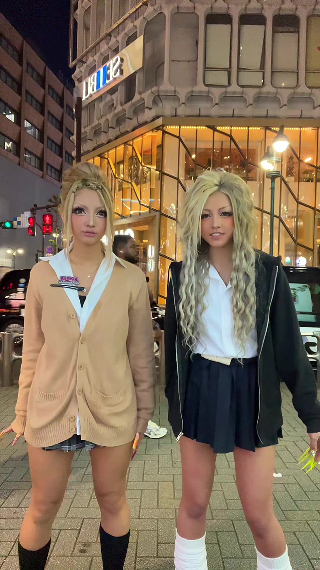 @ウテナ