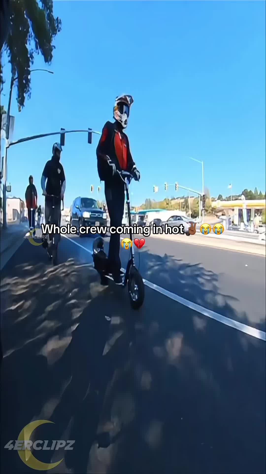 @4ERCLIPZ