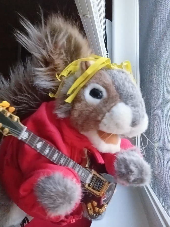 @Charles_TheSquirrel