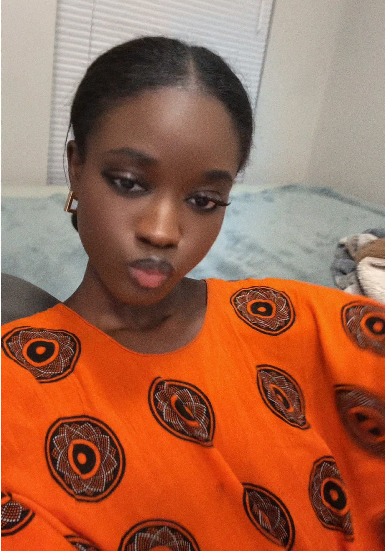 @Amy🇬🇳