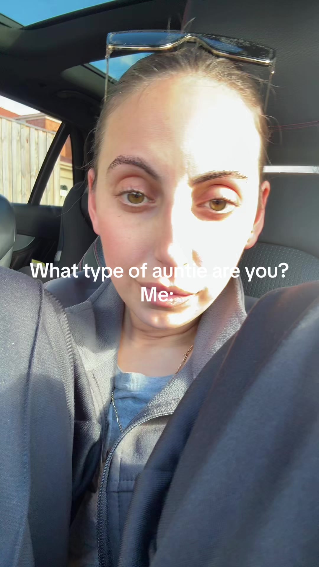 @evelyn_