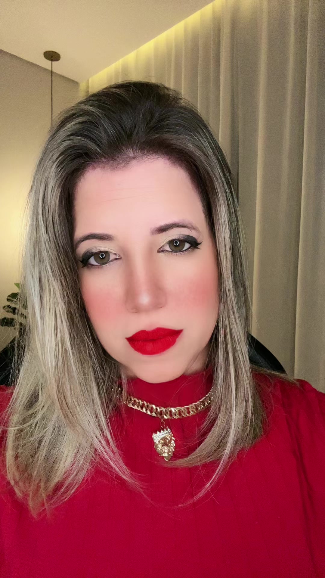 @꧁👑𝐋&uacute;𝐜𝐢𝐚 𝐕𝐢𝐚𝐧𝐚 👑꧂