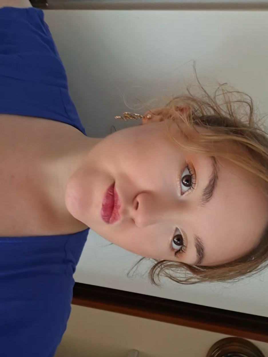 @justnoemie