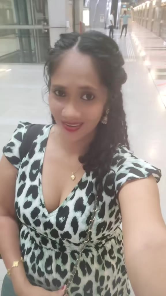 @😍😘😍H@niy@😍😘😍