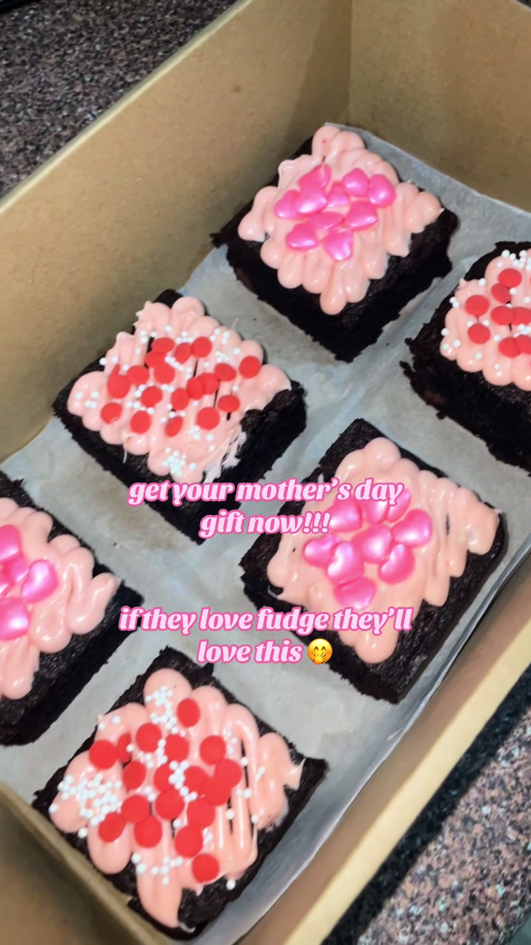 @fudgecravingss