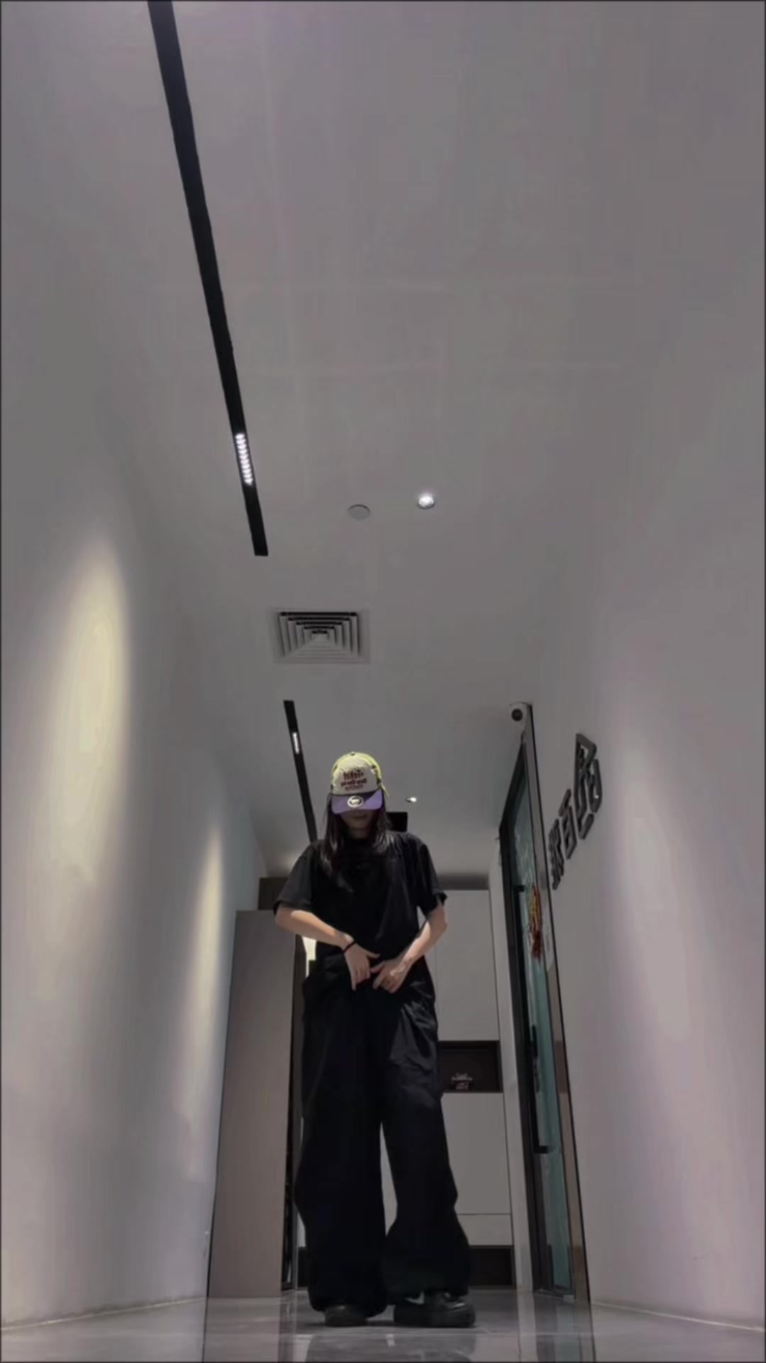 @leoccci