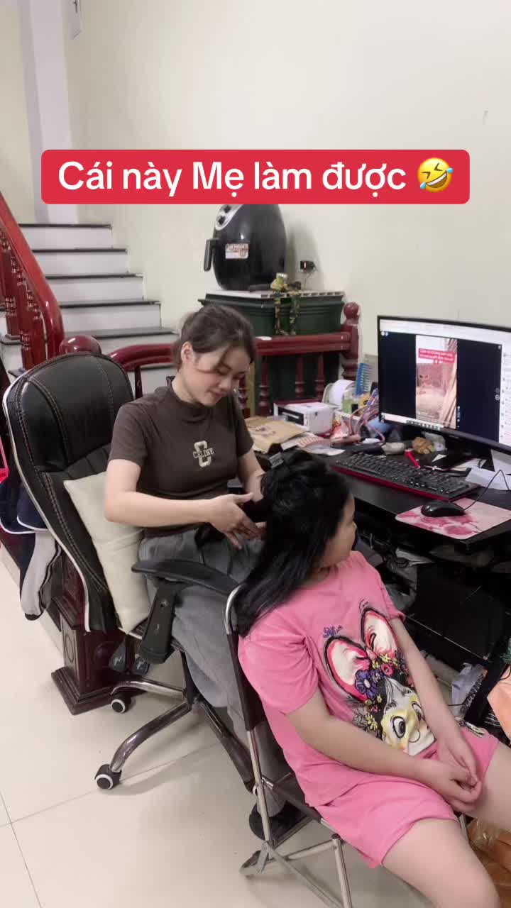 @Váy bầu mẹ Còi