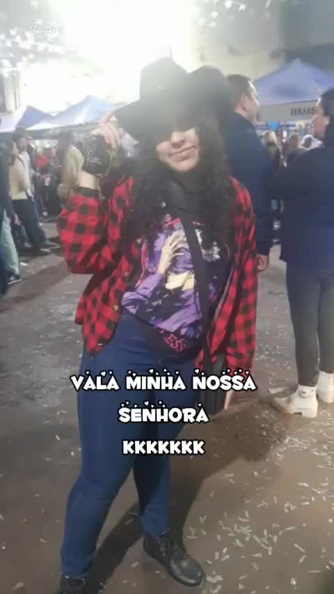 @Biah_Uchiha 🦋
