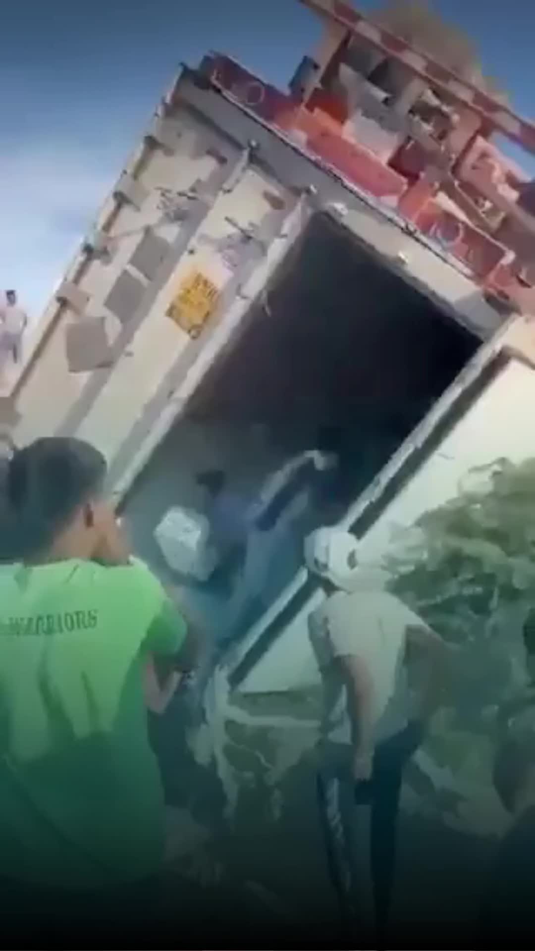 @Entre l&iacute;neas