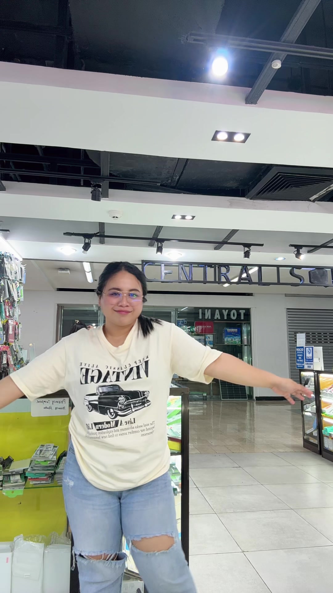 @Lovely🛍️