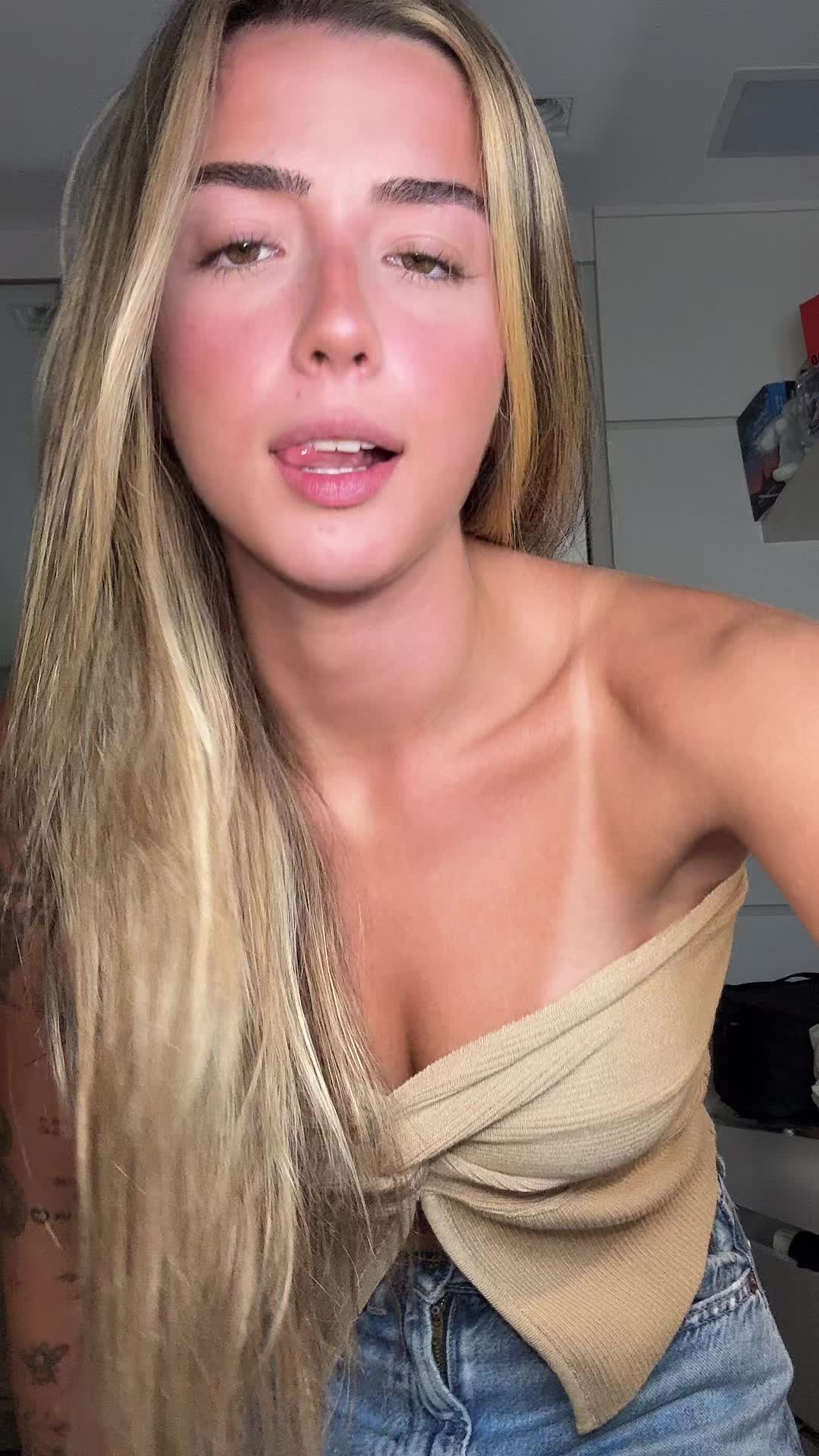@anniiinhaaaaaaaa