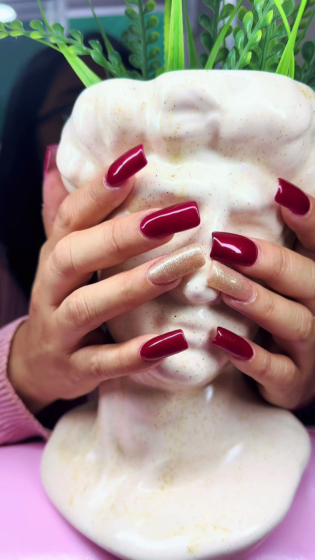@Grey’s nails room