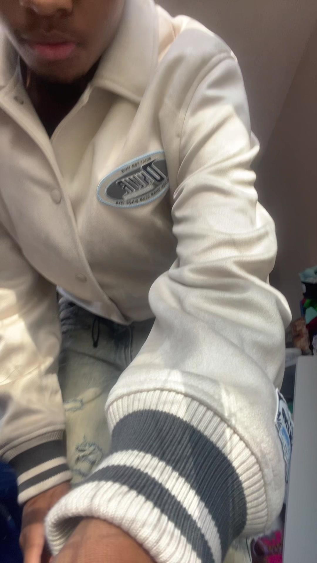 @Tieno