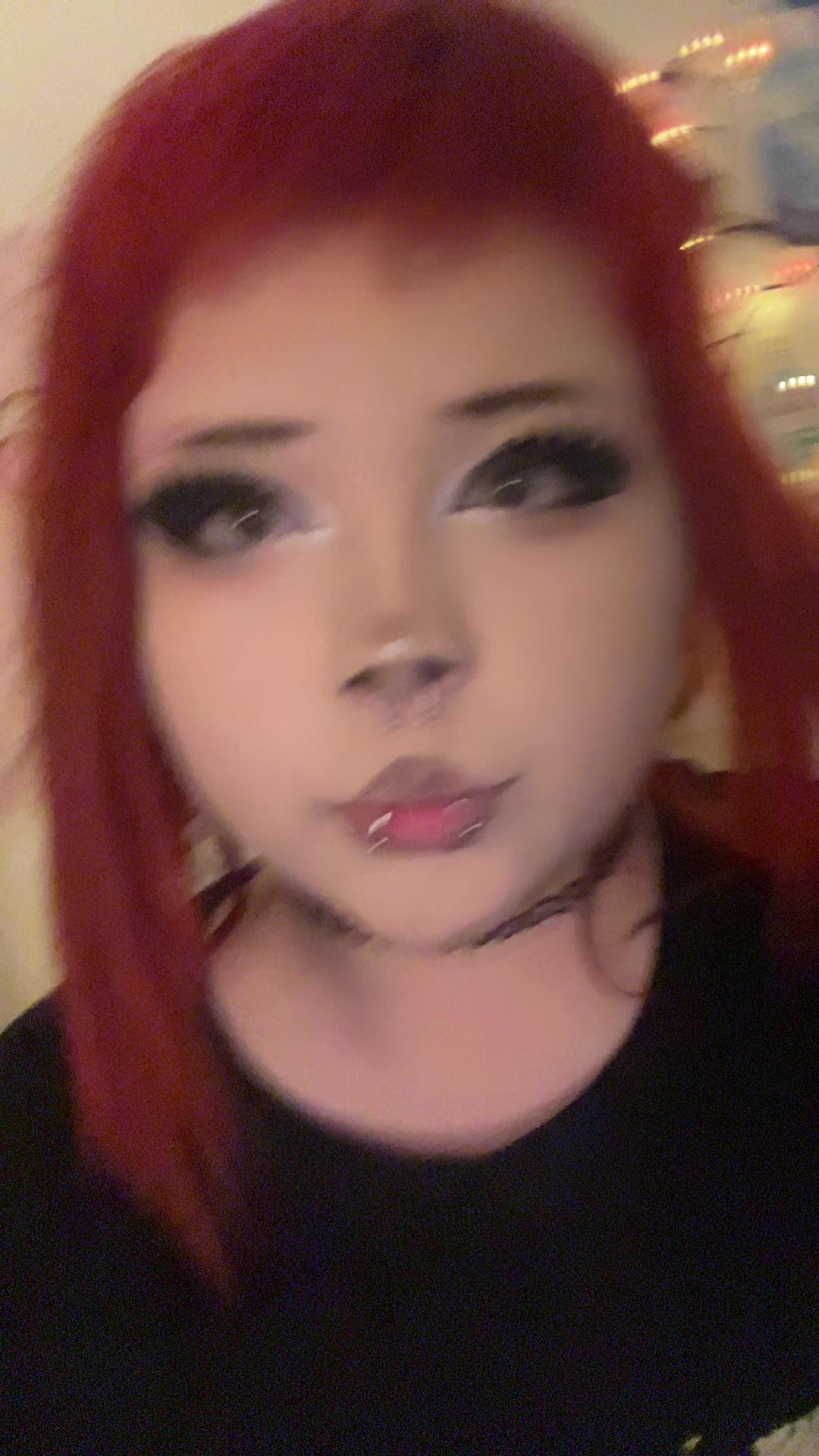 @Roro