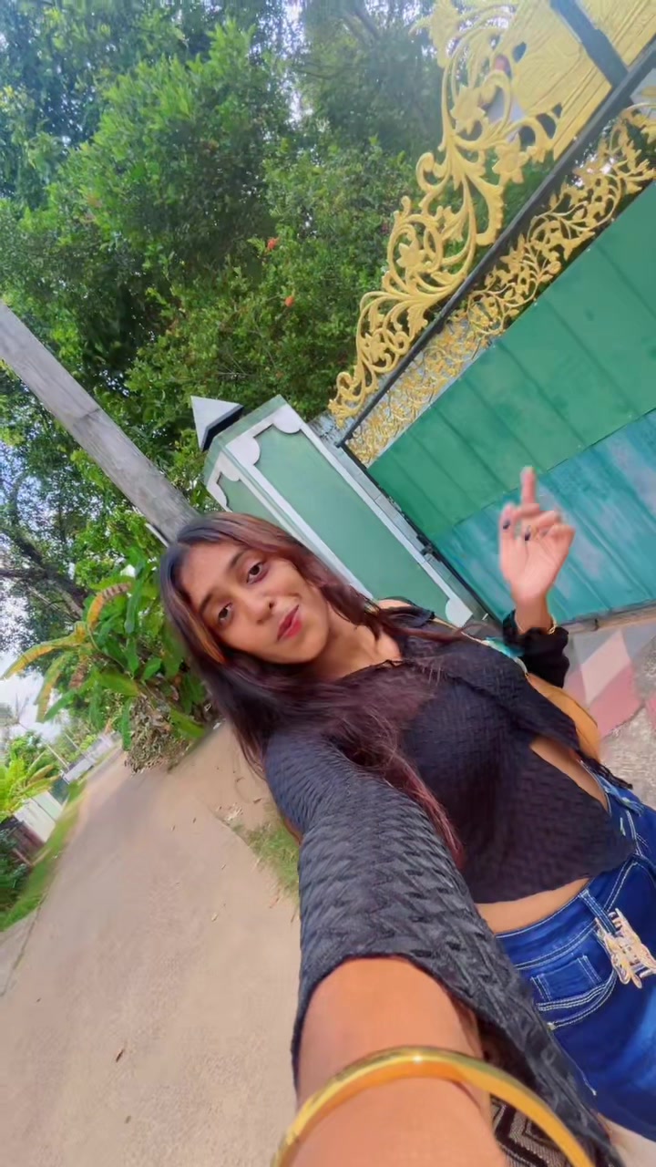 @🦋_KaUsHaLyA_🦋
