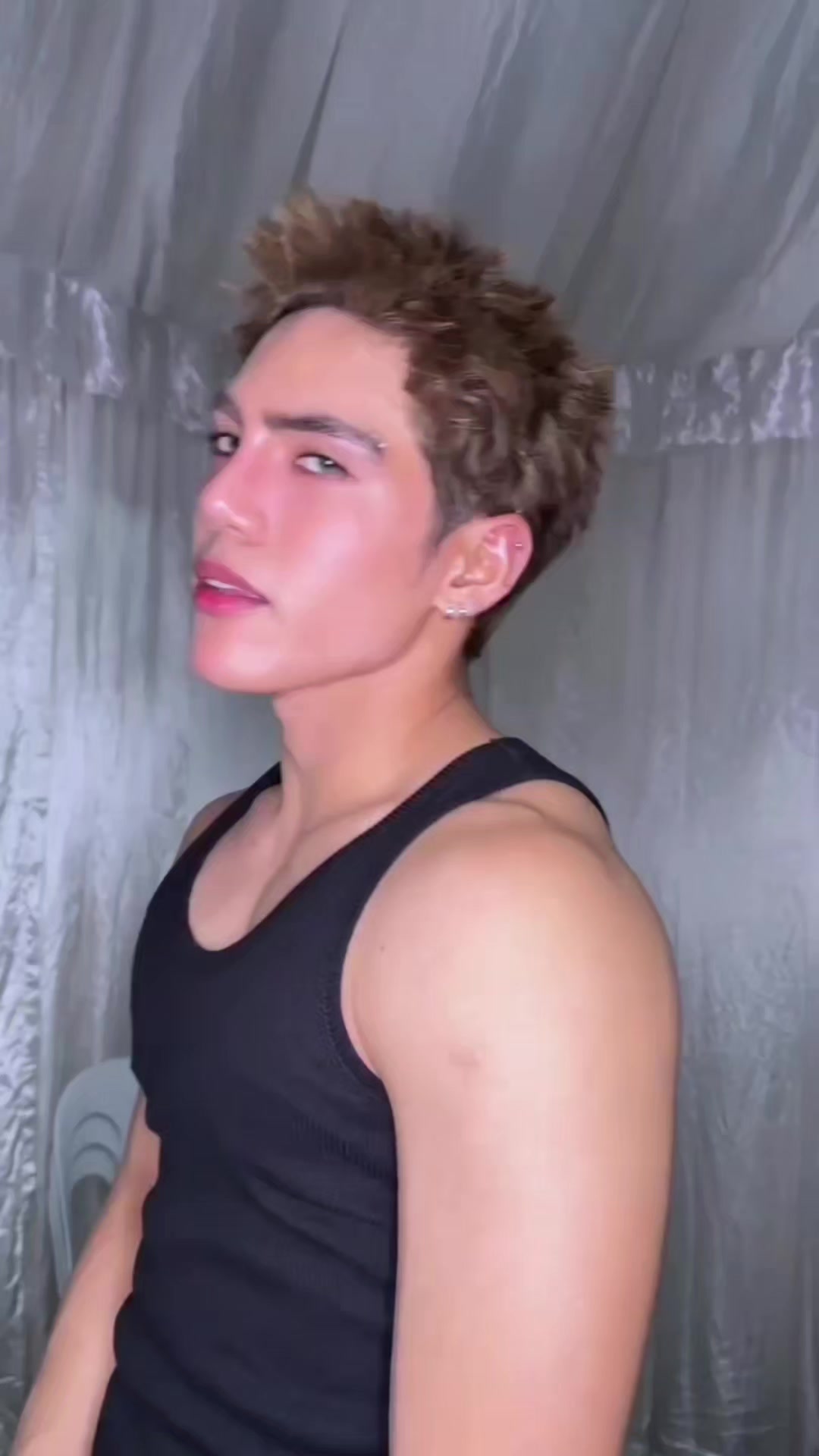 @Cris Yu ๐