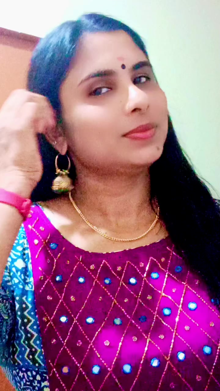 @priya ponus❤️