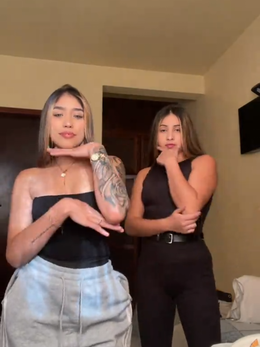 @Sandrita🐝