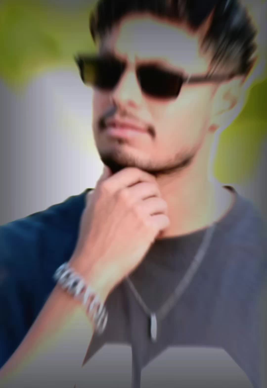 @Mr Rohit❤♩✧♪●♩○♬☆💋