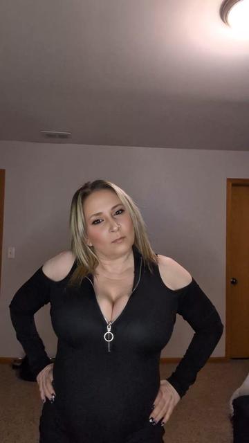 @🦖🦕🦖Tina_Gen❌🦖🦕🦖