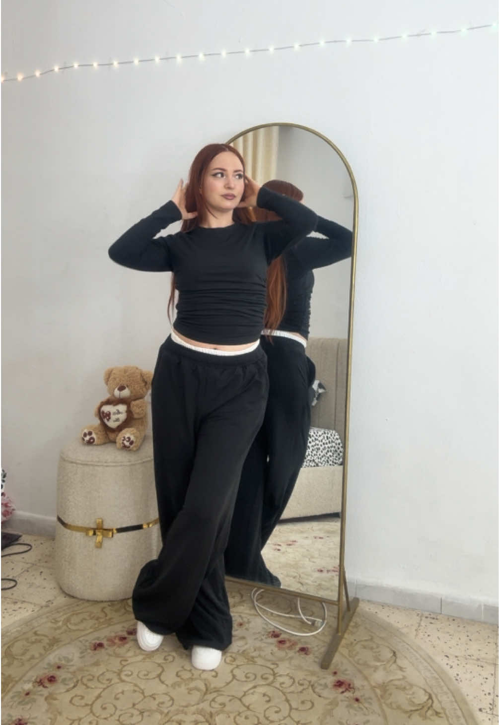 @𝑹𝒐𝒖𝒓𝒐𝒖 🧡