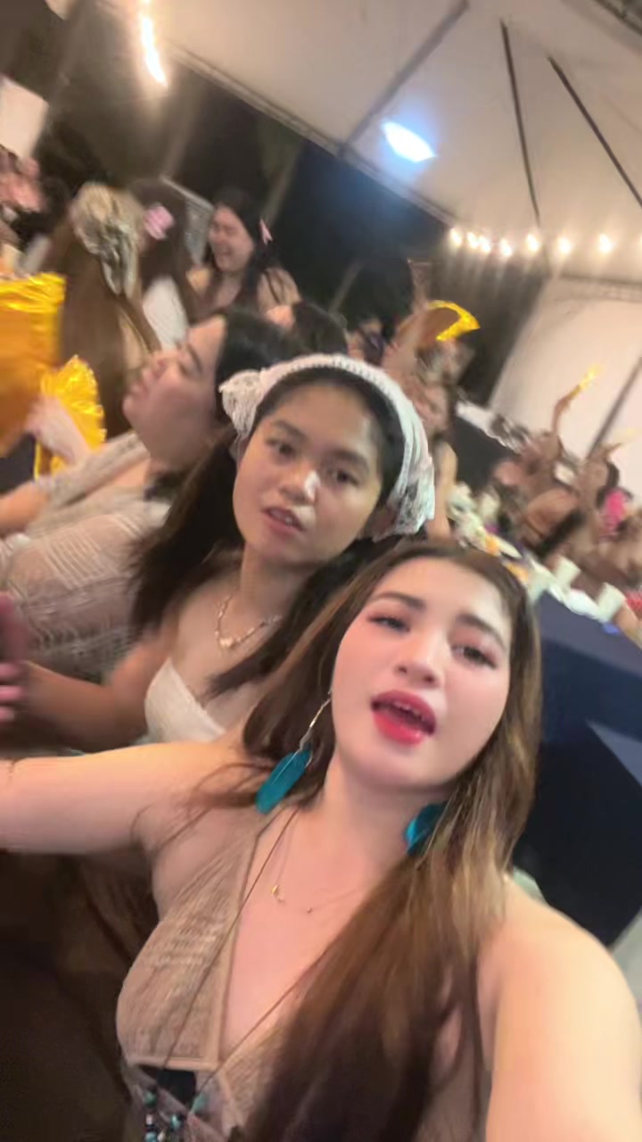 @Strawberryyy🍓