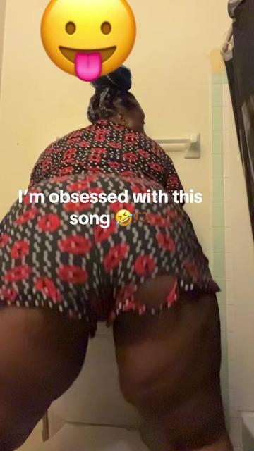 @Sexyy_Curvyy