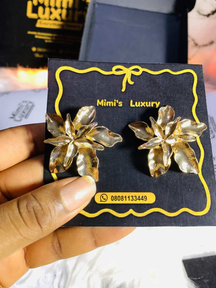 @Mimi’s luxury💕(A jewel brand)
