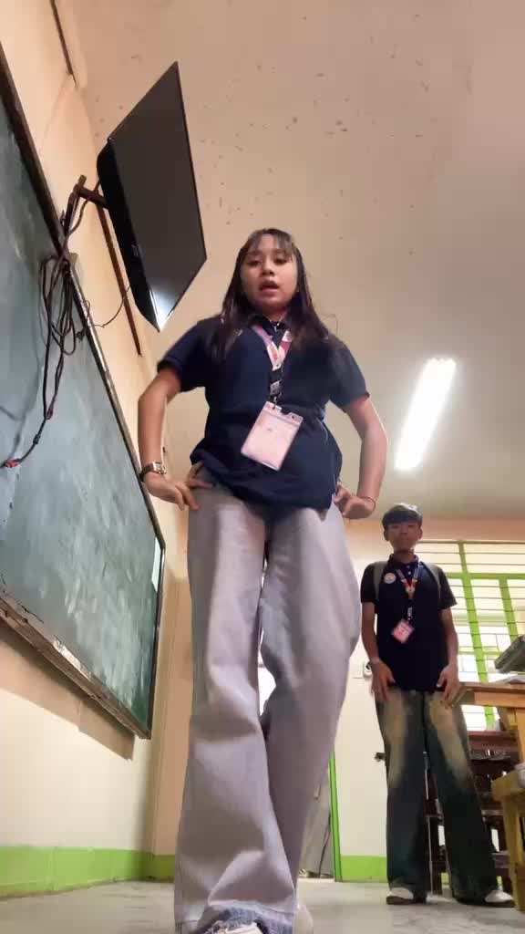 @🦖