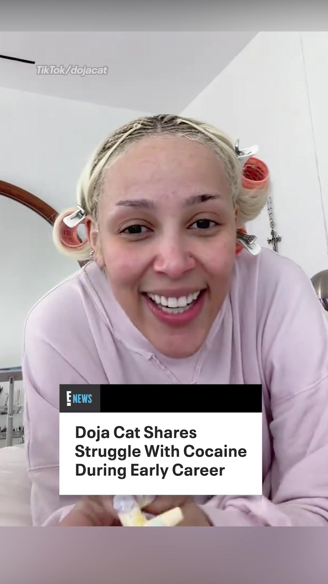 @E! News