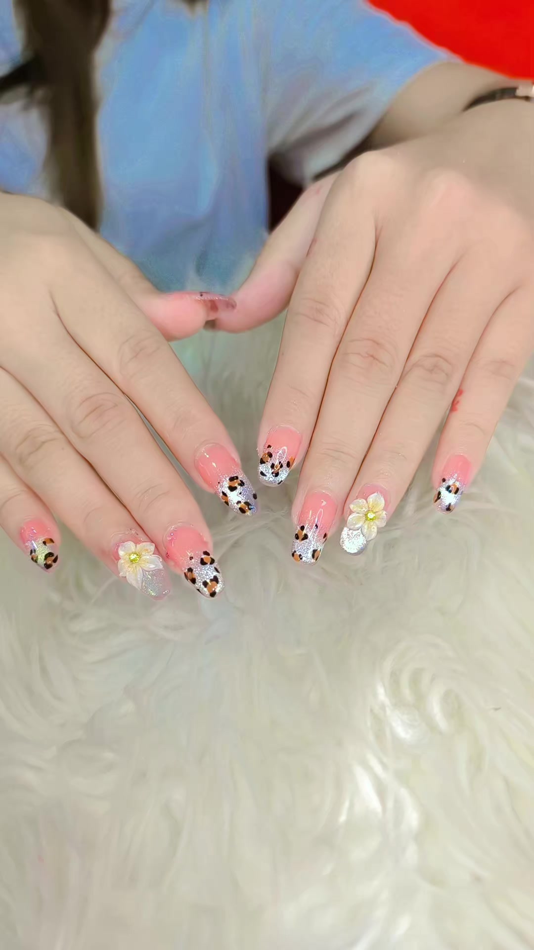 @mie mie nails(နန်းရွှေဝါ)