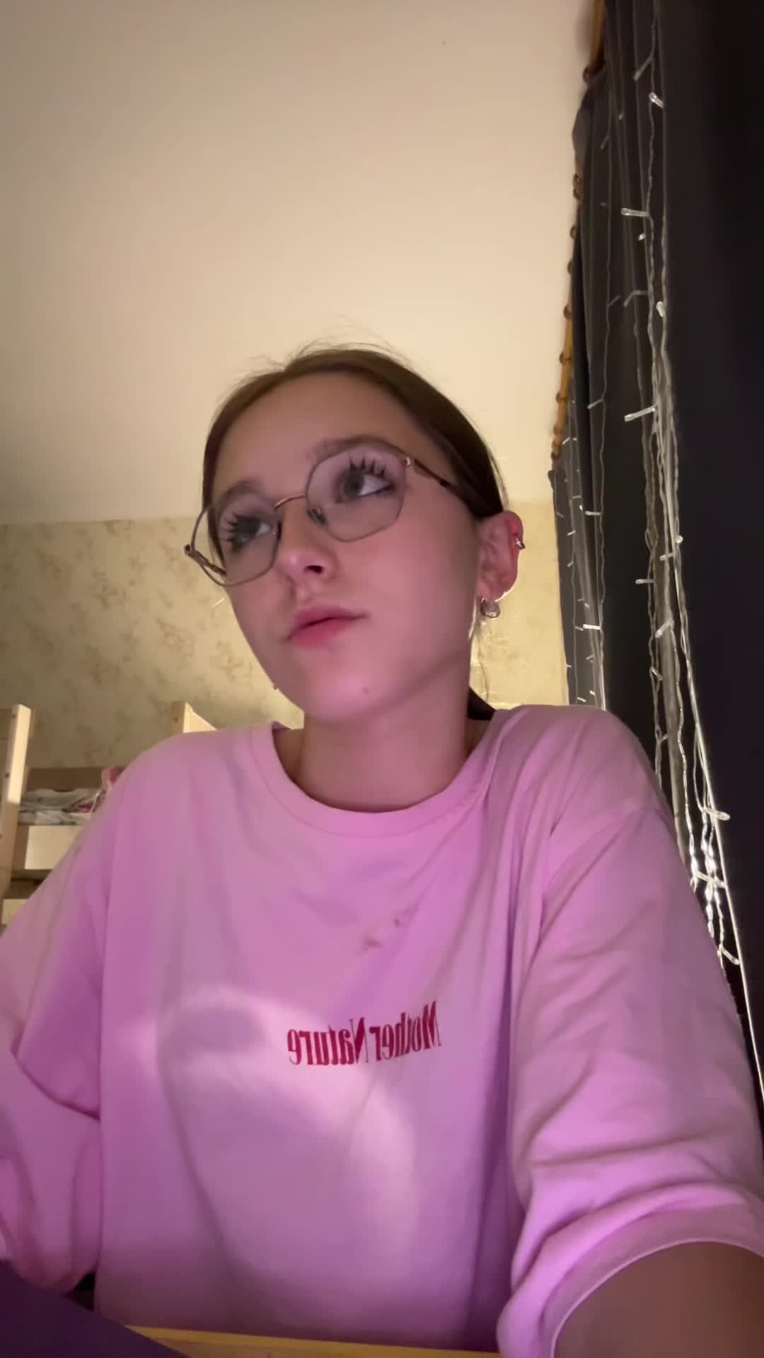 @asmrmeow💕