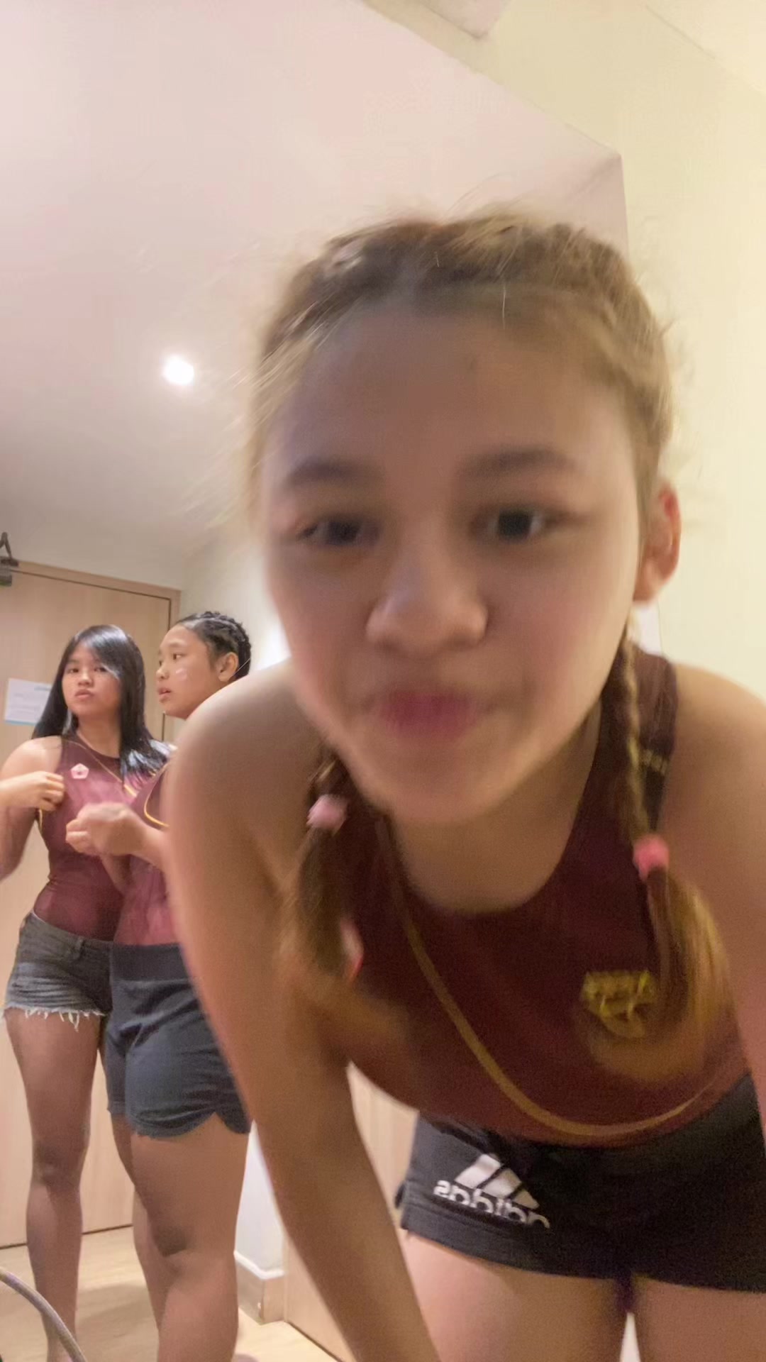 @𝓡