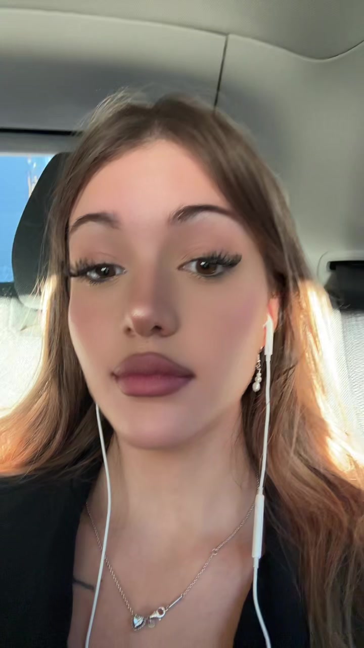 @Anika