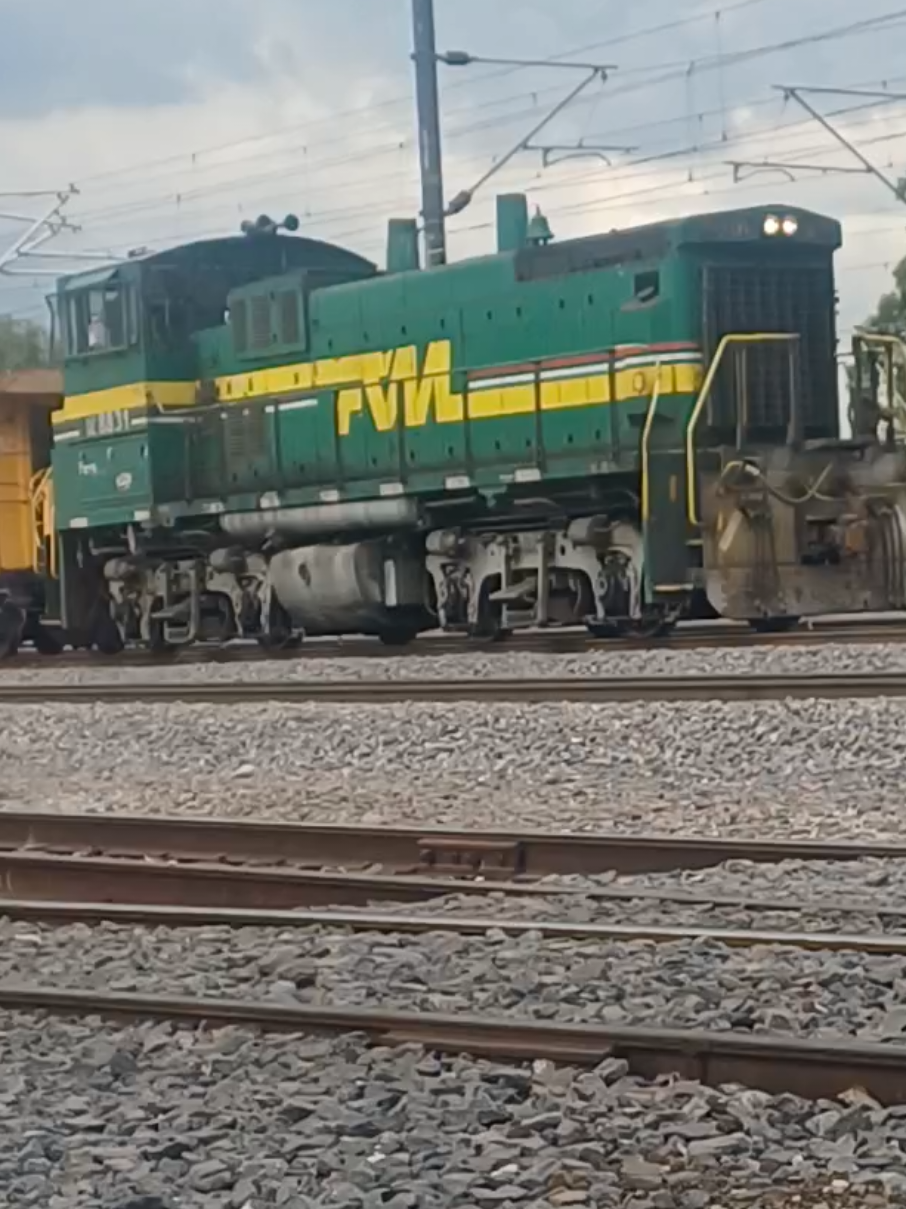 @Ferrocarriles Andy.