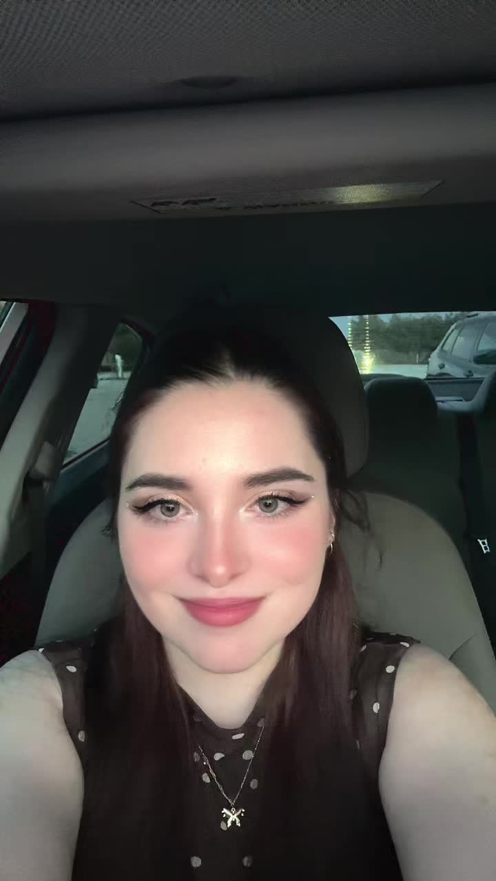 @carolyn__nelson