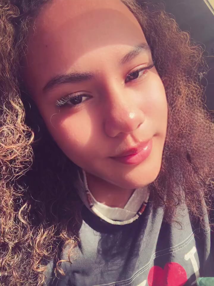 @AKA TIOLA VIBES🇫🇯🇸🇧🇹🇴