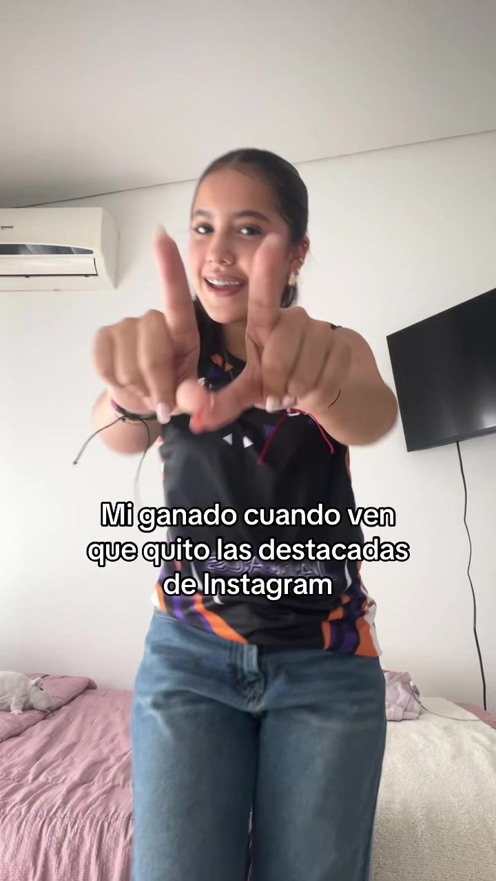 @Lu M