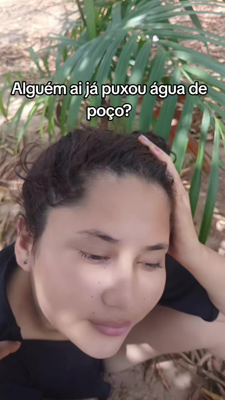 @taina e thania