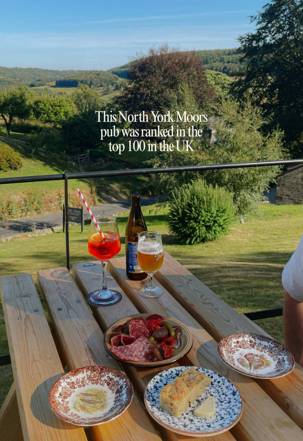 @Ella | Travel & Stays