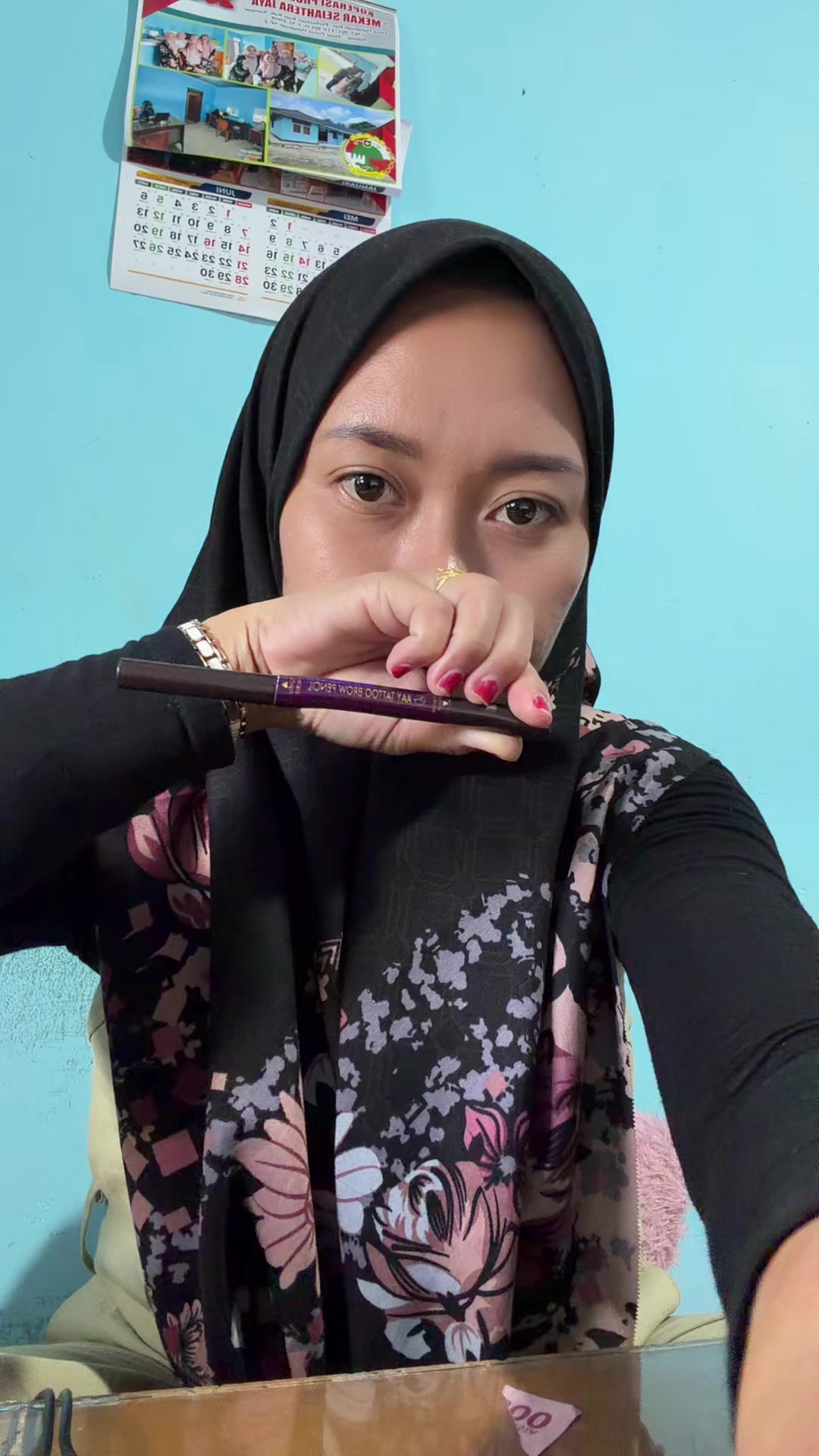 @Nisahloyal
