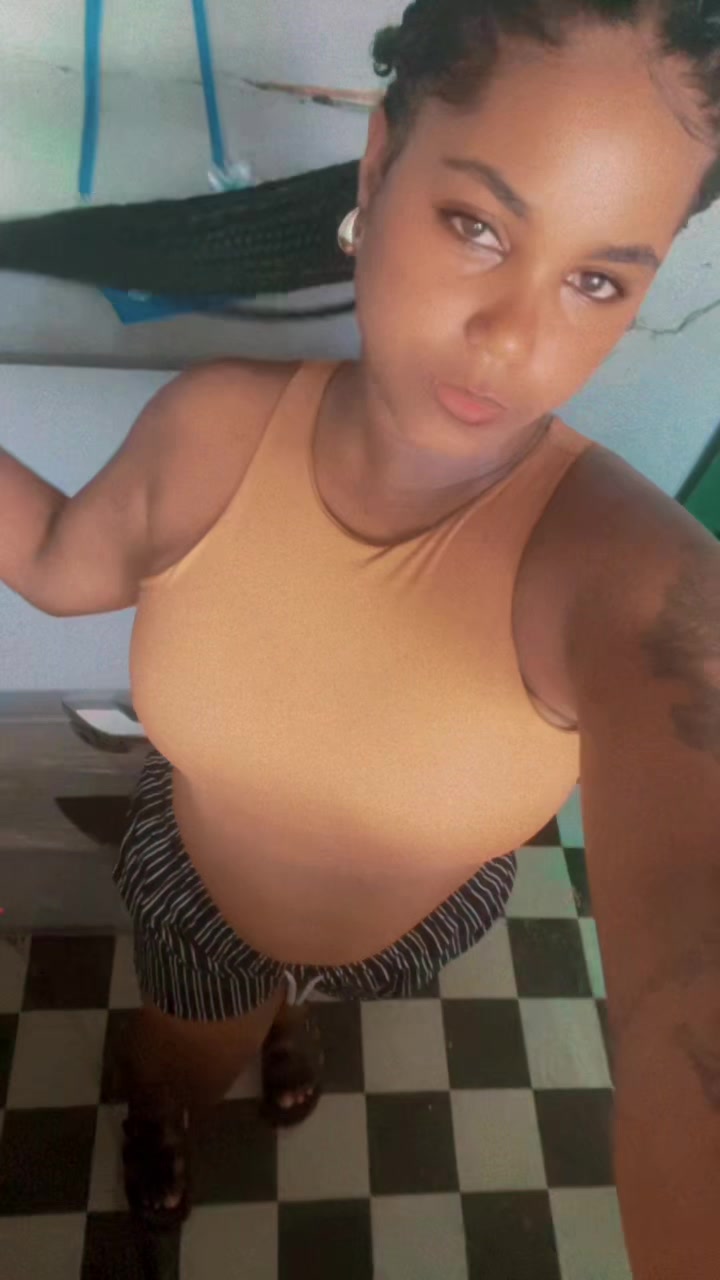 @Pamela🦋😇