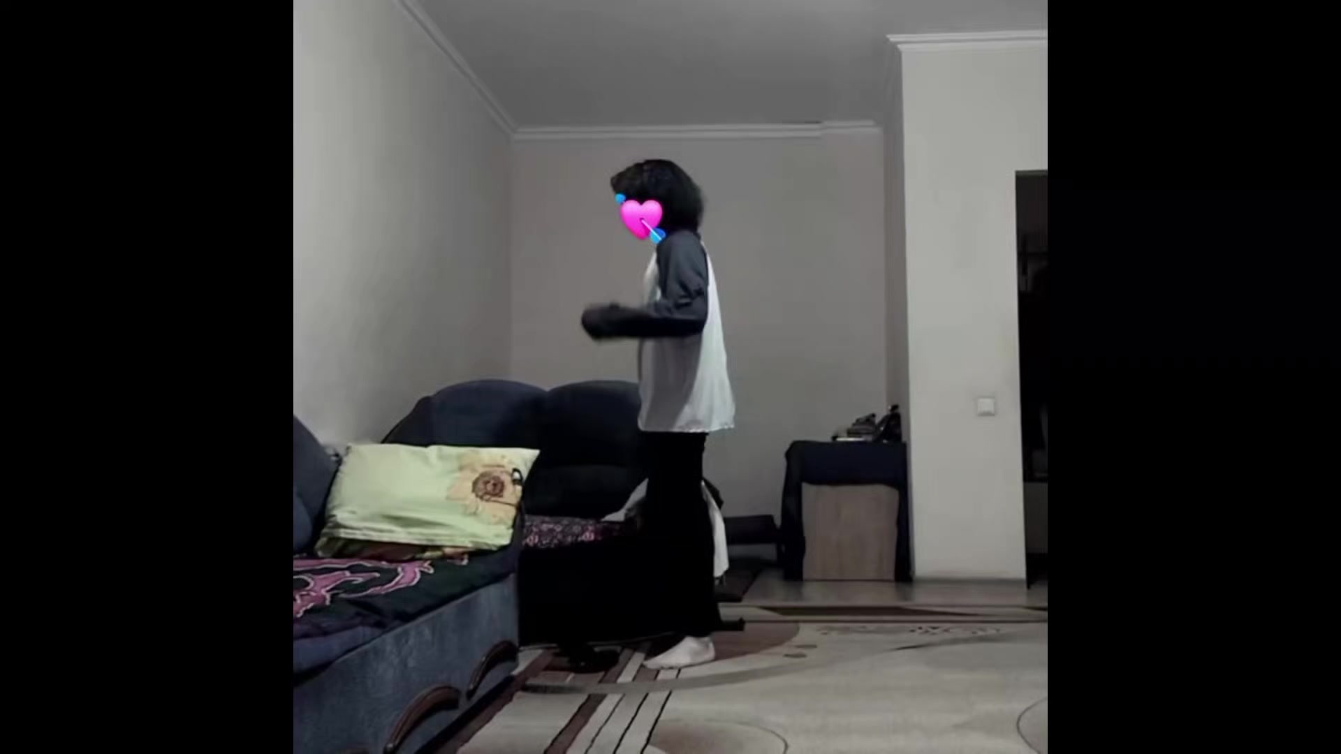 @أم الـاشعَوري كاَليوِنيِتا🏴،.