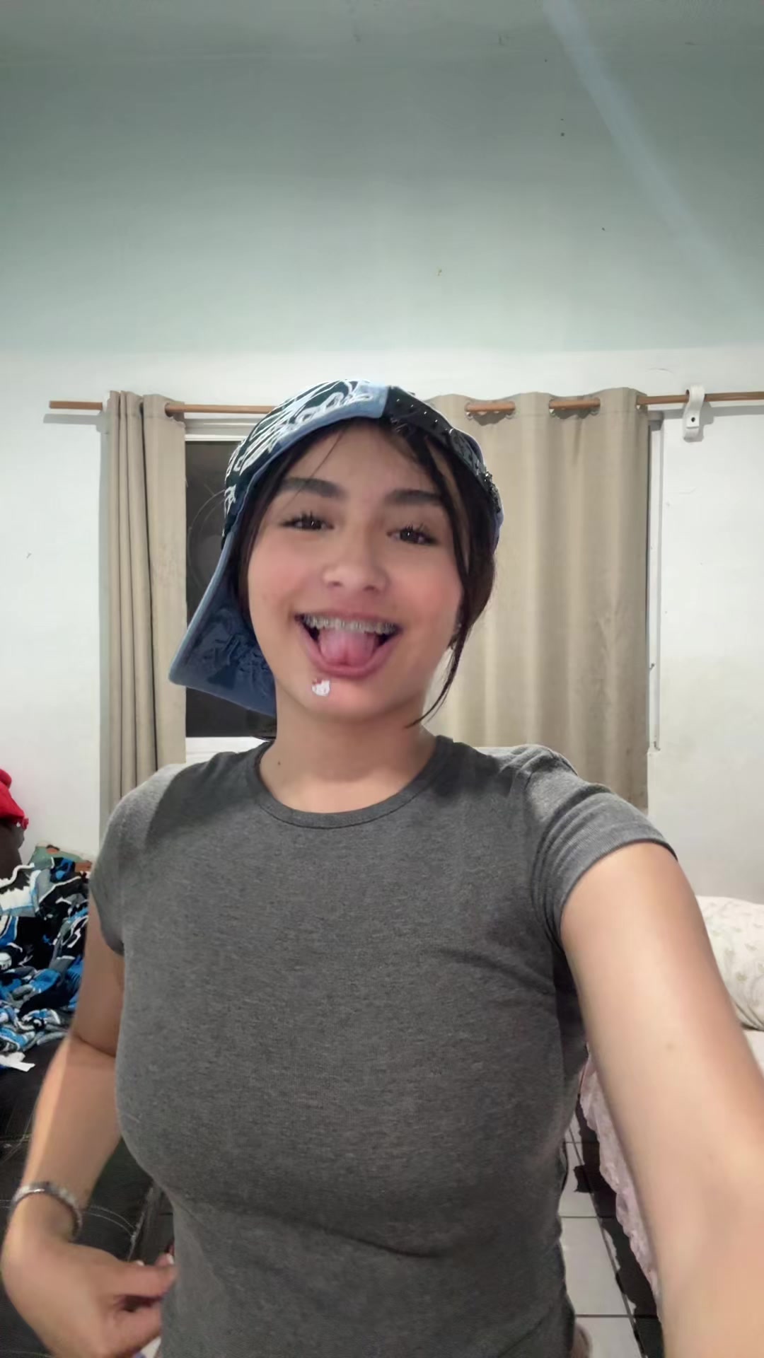 @VVG.077