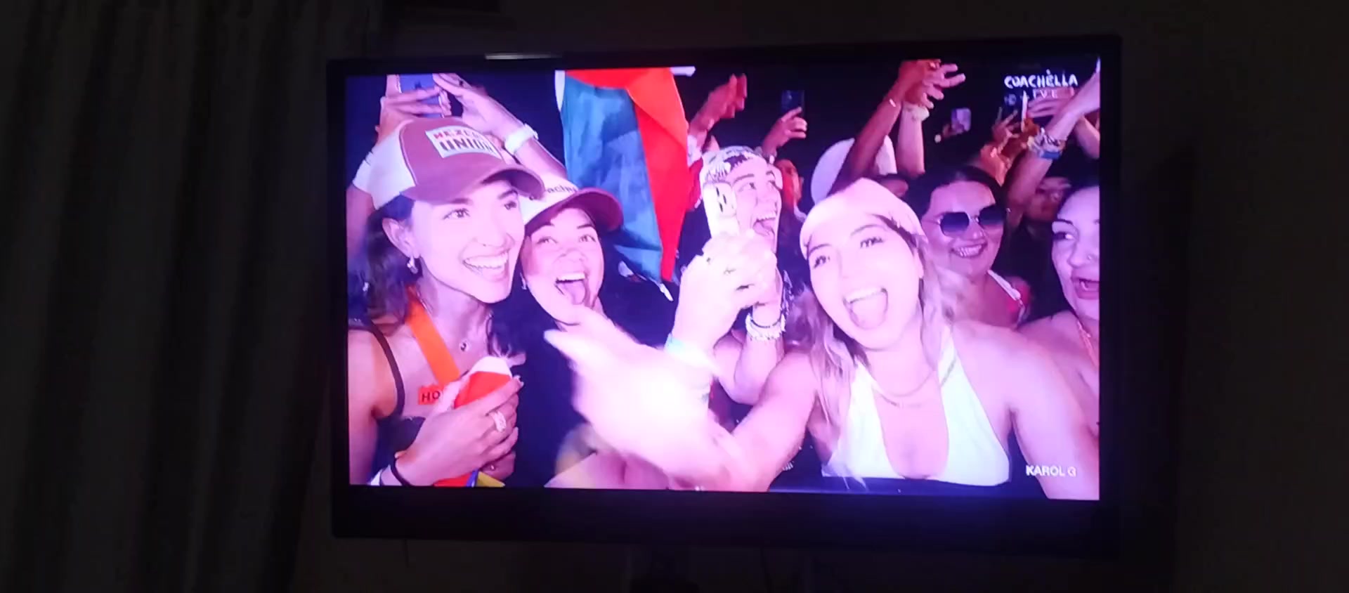 @Tati Pati&ntilde;o