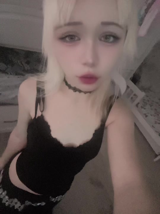 @KeeshiMoshi