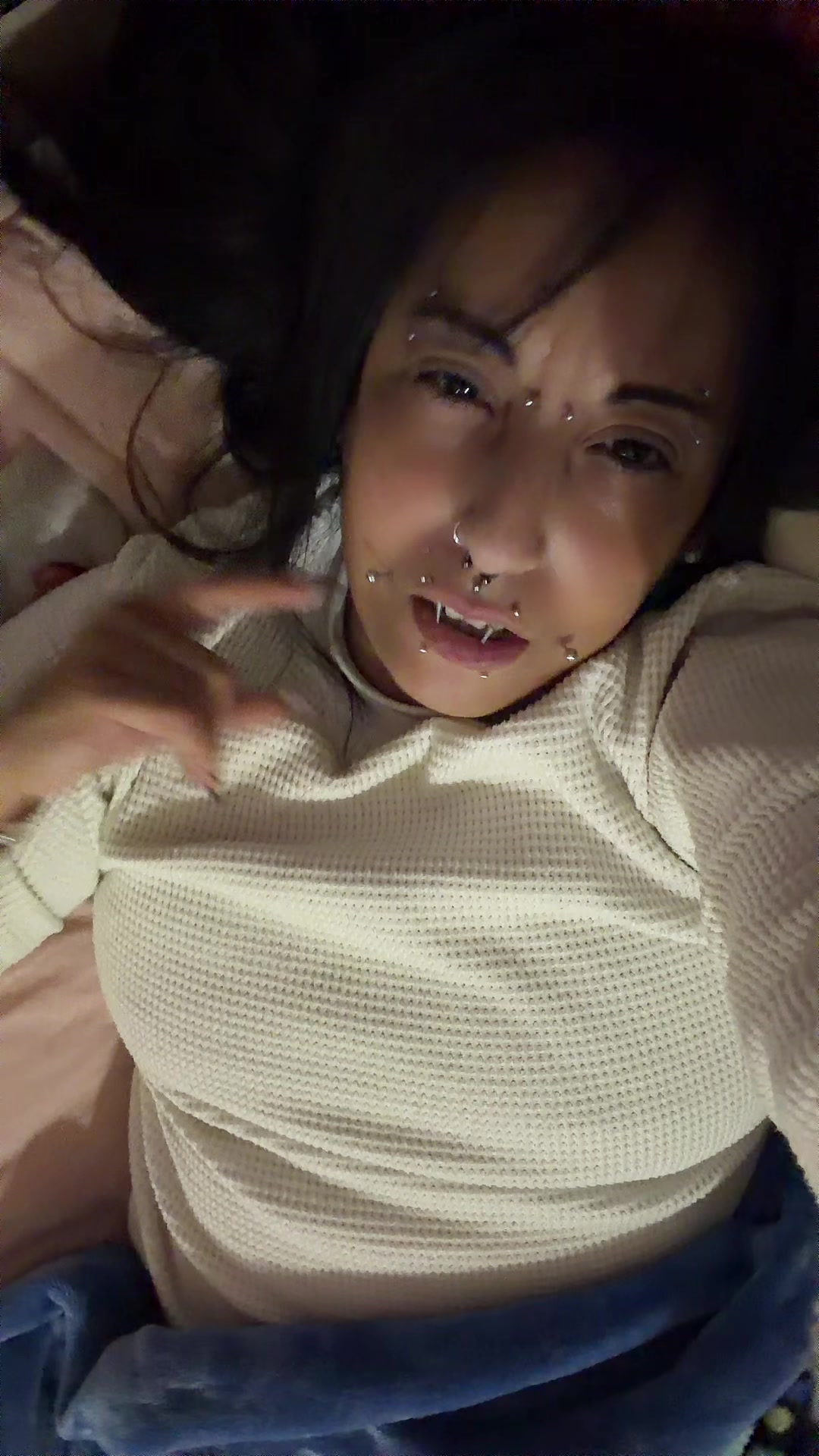 @draculapriestess