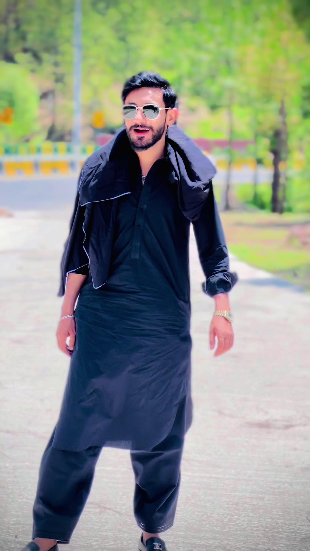 @راجہ وقاص علی